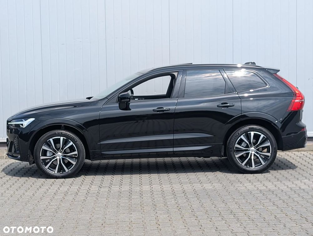 Volvo XC 60 B5 B AWD Ultimate Dark - 2