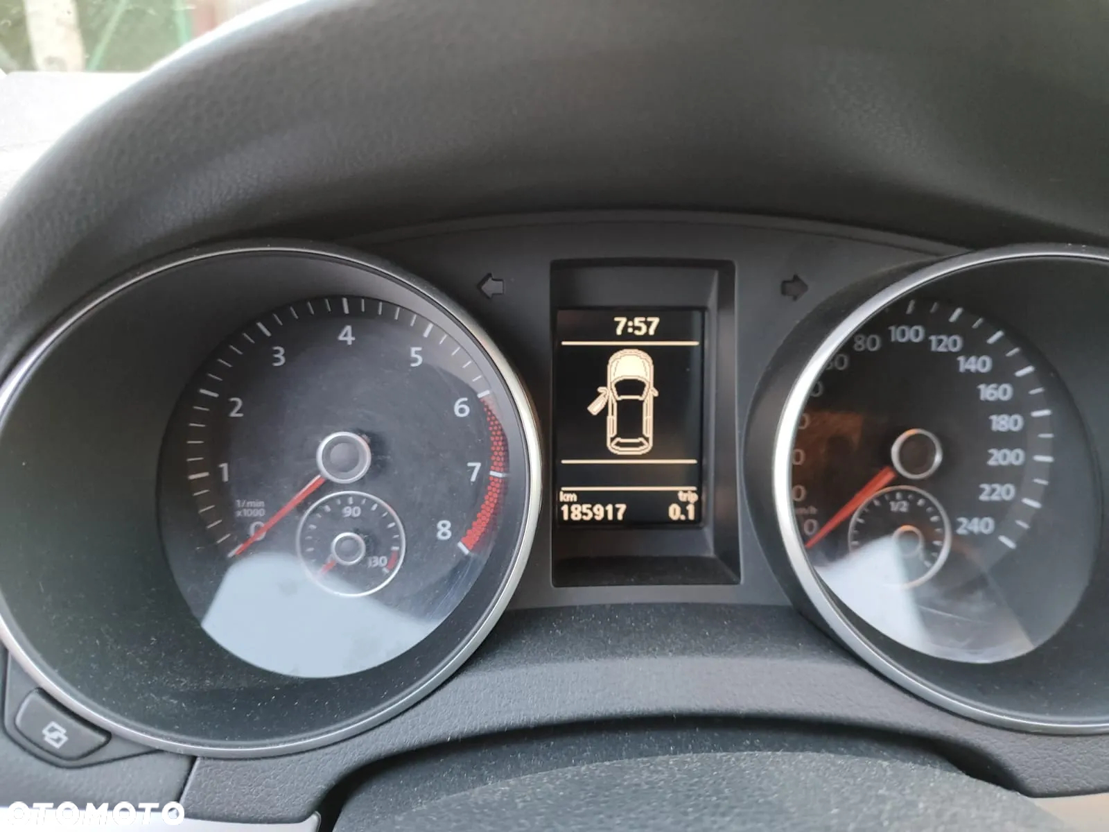 Volkswagen Golf 1.4 TSI Highline - 14