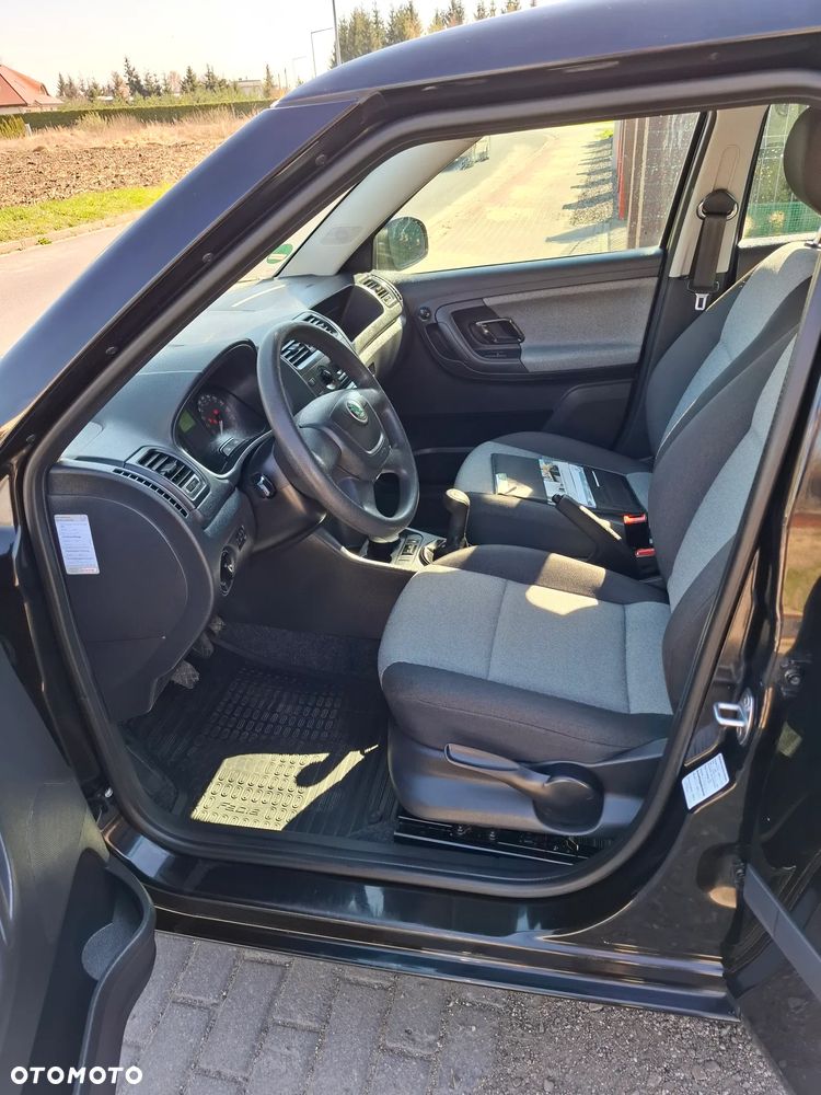 Skoda Fabia 1.2 HTP Active - 14