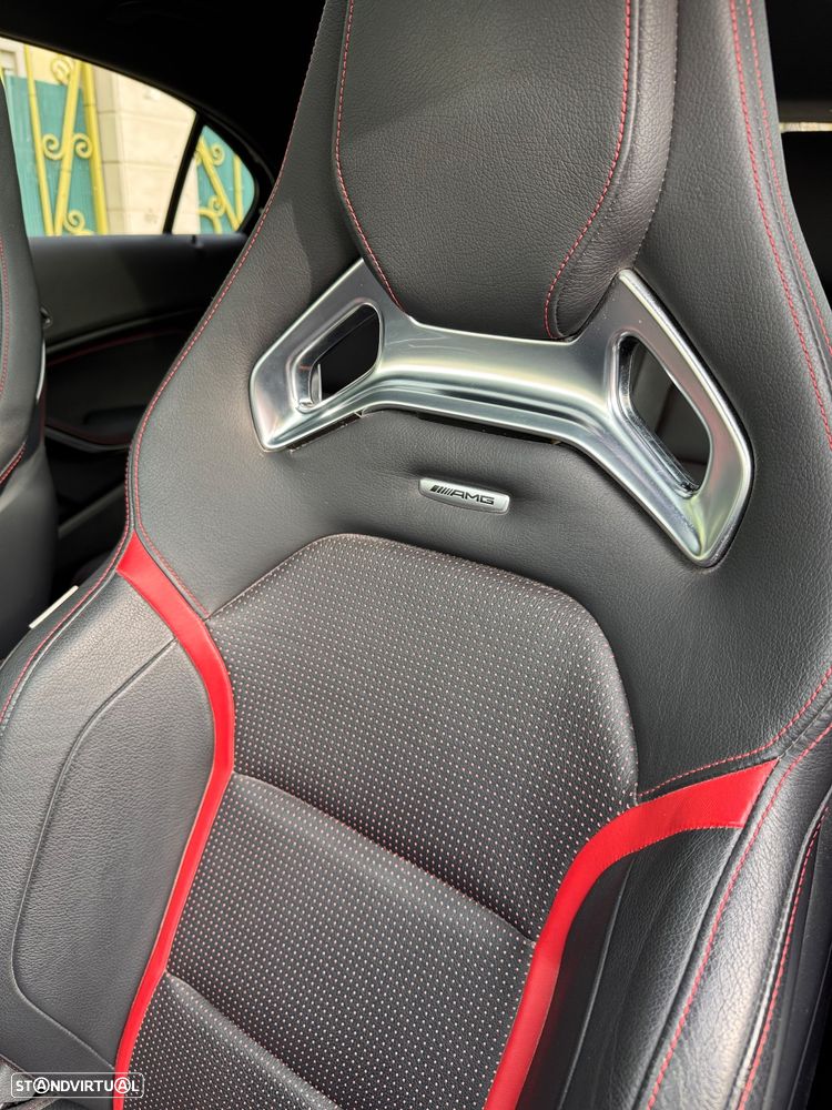 Mercedes-Benz A 45 AMG 4Matic Speedshift 7G-DCT - 8