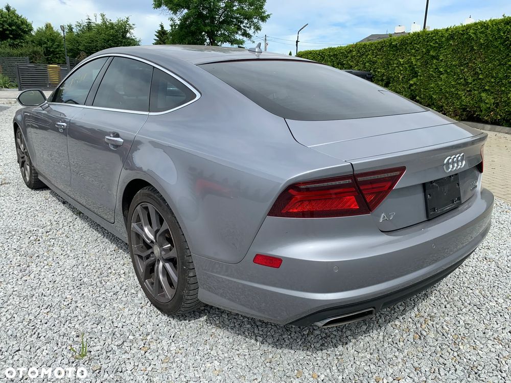 Audi A7 Sportback - 13