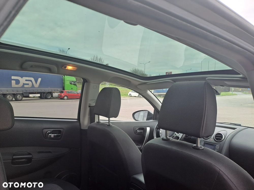 Nissan Qashqai+2 2.0 dCi DPF acenta - 24