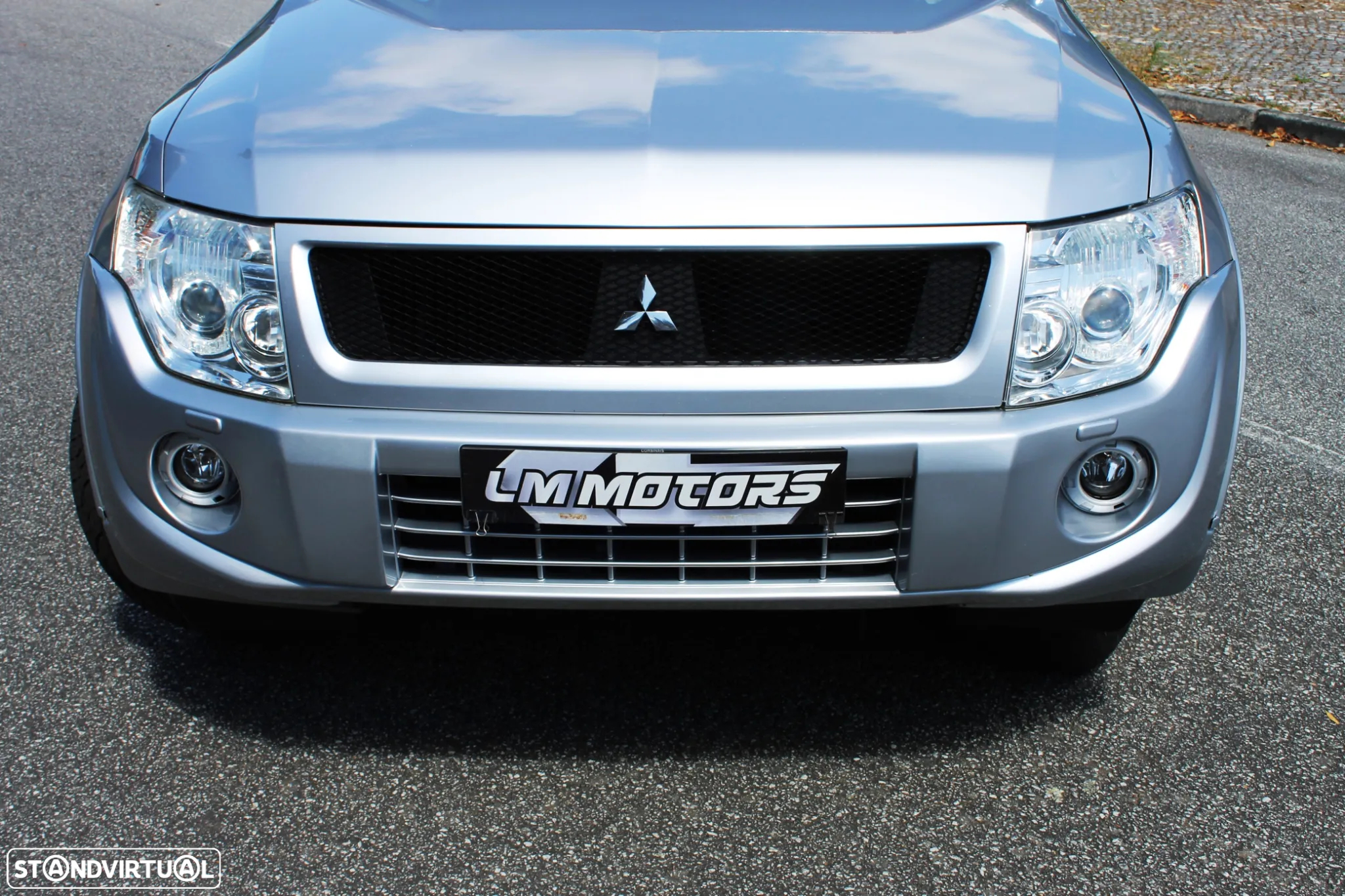 Mitsubishi Pajero 3.2 DI-D Auto Instyle - 14