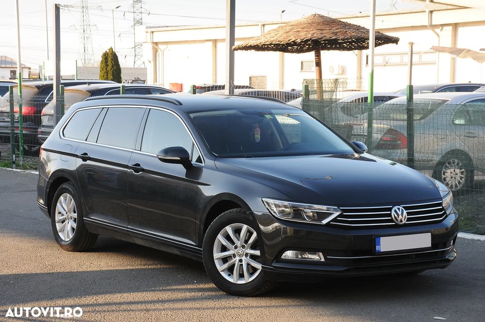Volkswagen Passat 2.0 TDI DSG Comfortline - 1
