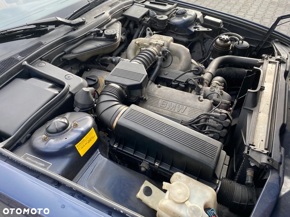 BMW Seria 7 - 31