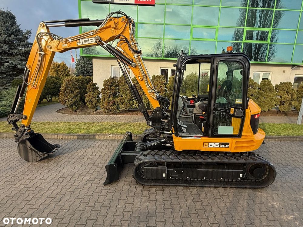 JCB 86C-2 - 12