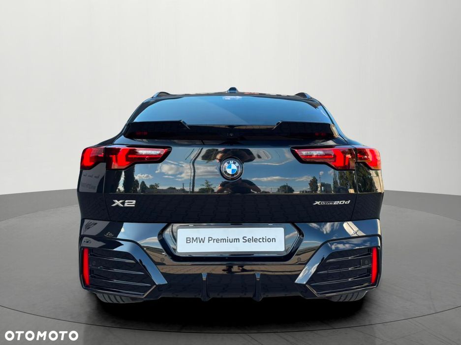 BMW X2 sDrive18d sport - 25