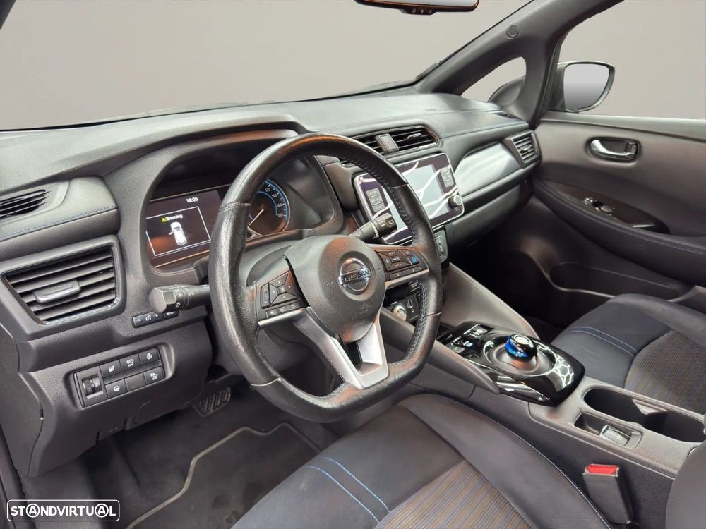 Nissan Leaf 40 kWh N-Connecta - 11