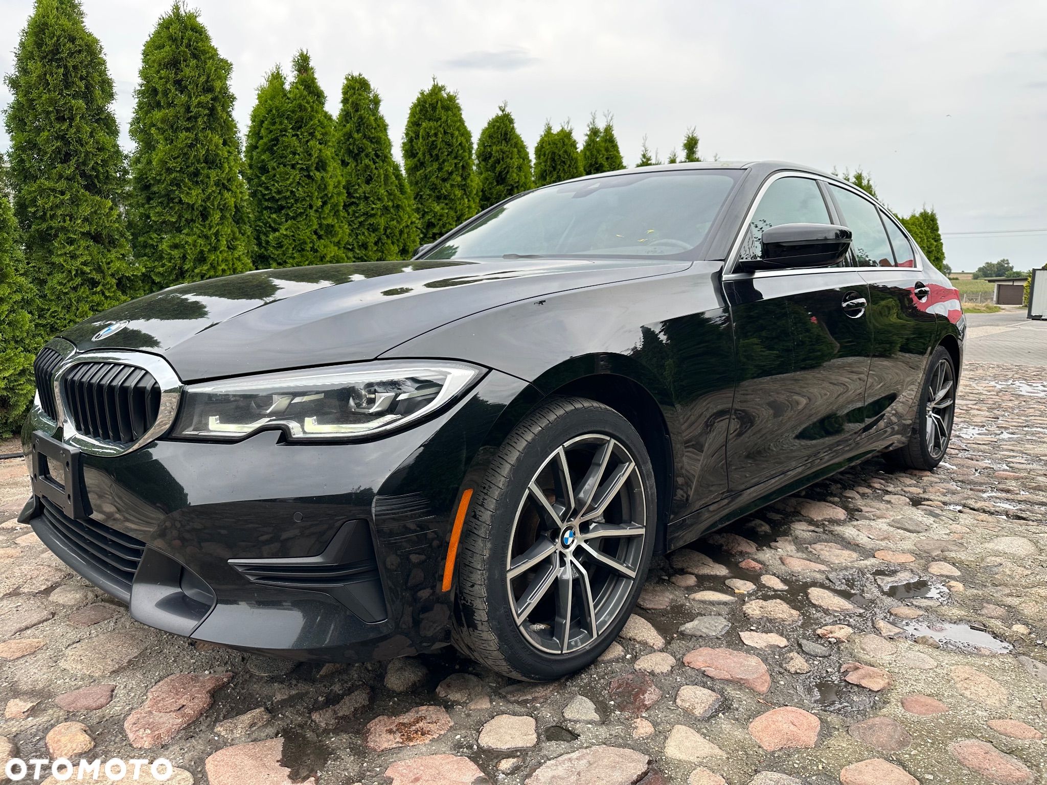 BMW Seria 3 330i - 1