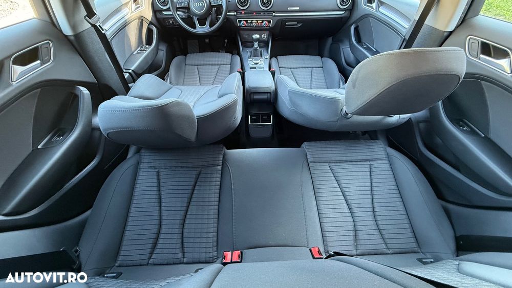 Audi A3 30 TDI Sportback sport - 11