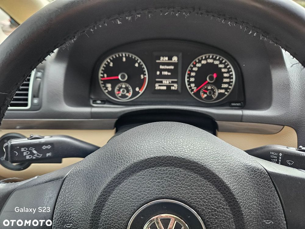 Volkswagen Touran 1.6 TDI DPF BlueMot Trendline - 2