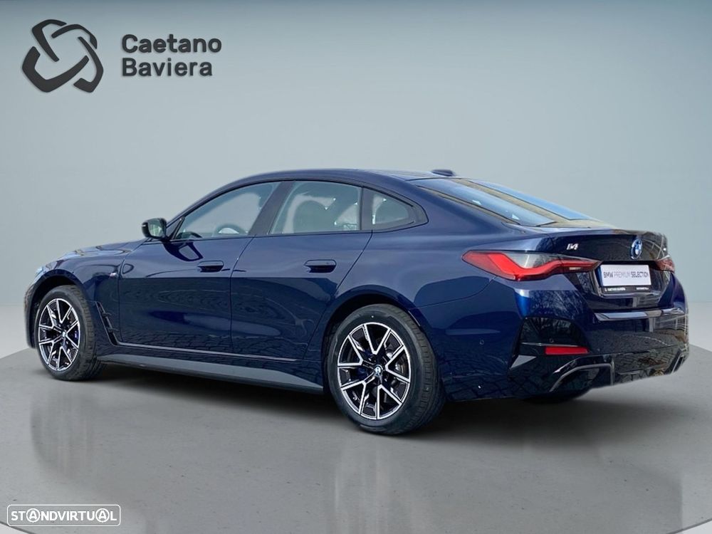 BMW i4 eDrive35 Pack Desportivo M - 28