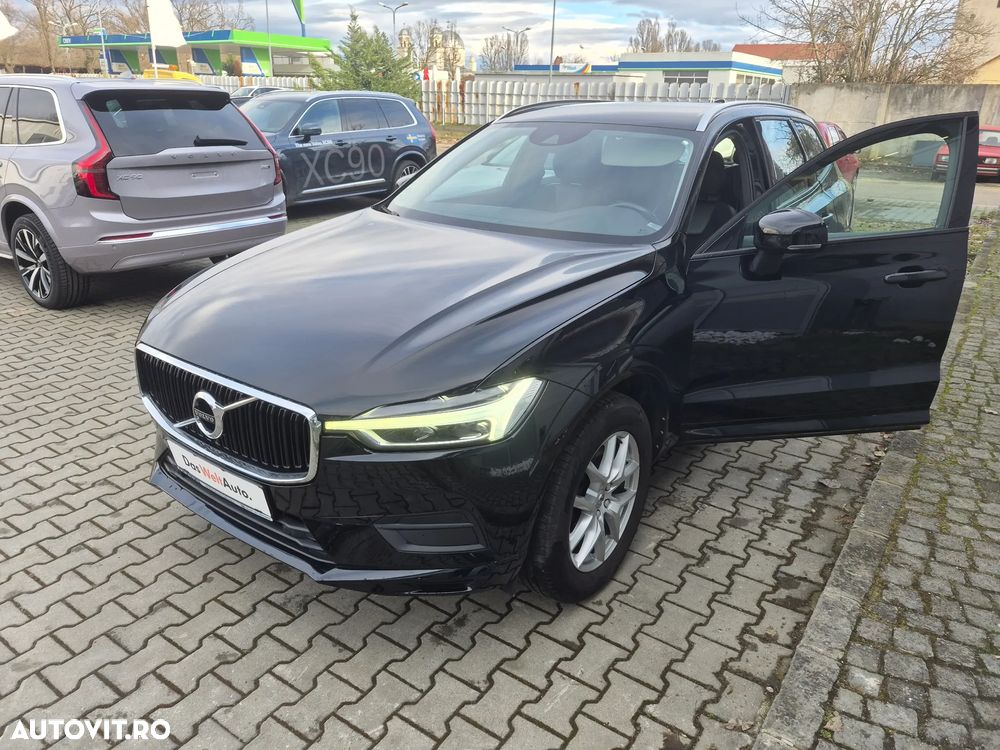 Volvo XC 60 D4 AWD Momentum - 3