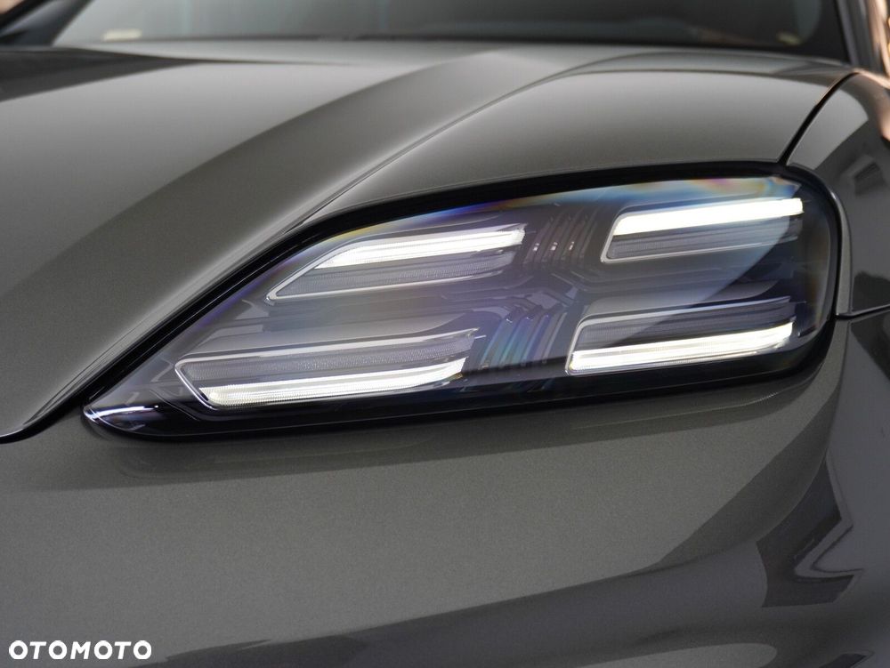 Porsche Macan 4 100kWh - 11
