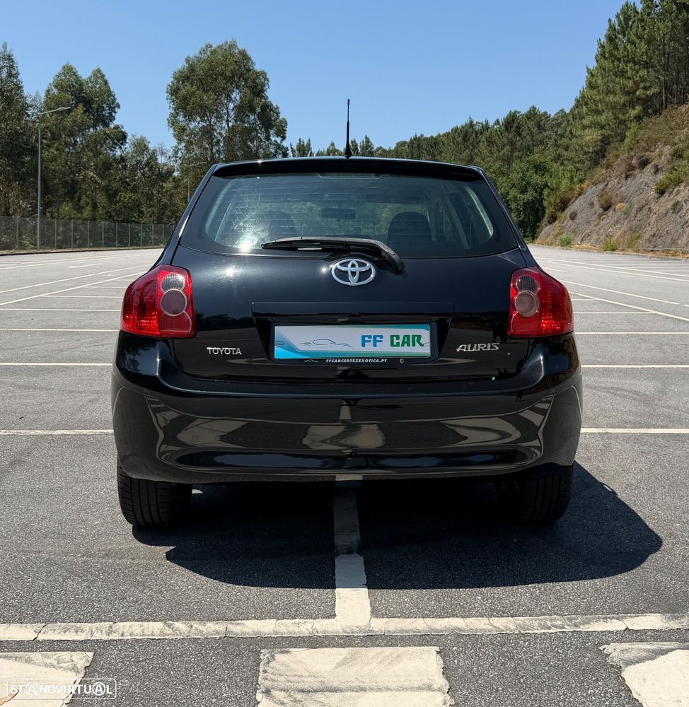 Toyota Auris 1.4 D-4D Luna - 9