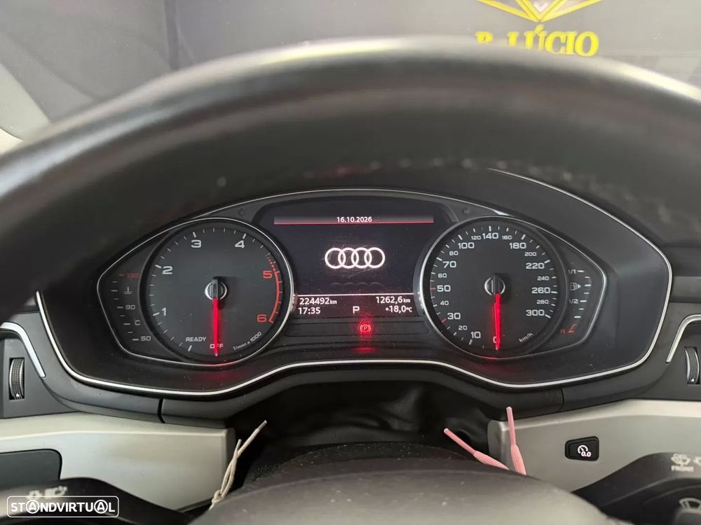 Audi A4 Avant 30 TDI Advanced S tronic - 13