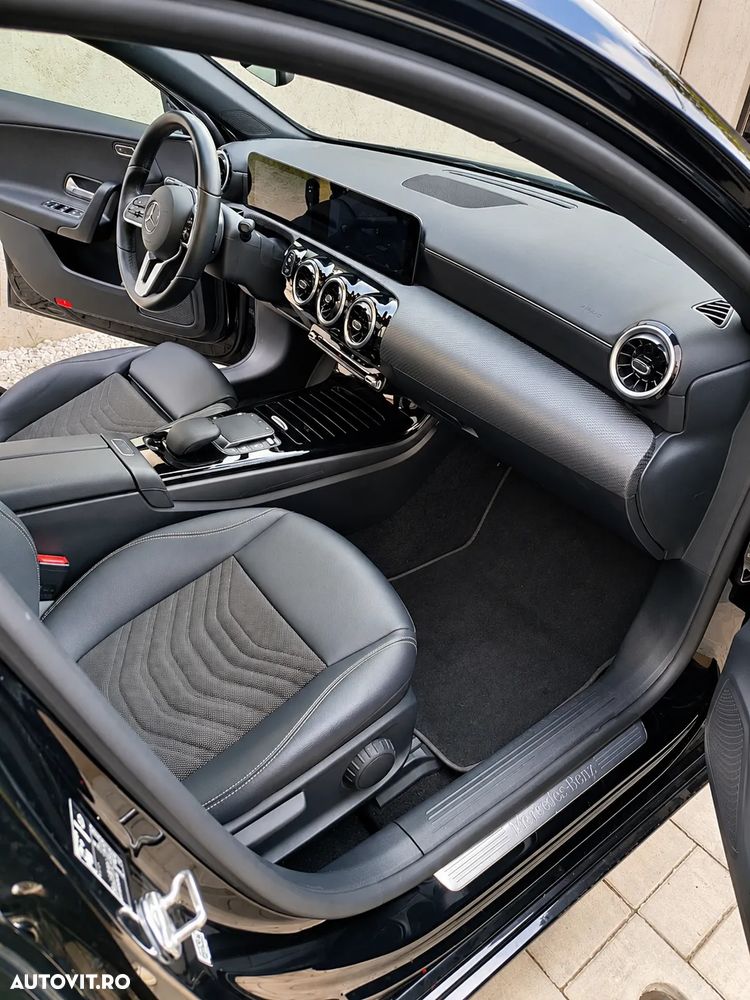 MERCEDES-BENZ A-Class 2022 — imagine 9