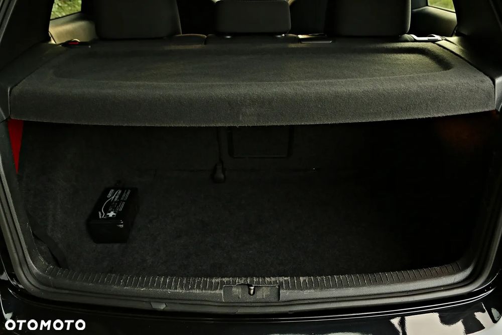 Volkswagen Golf 2.0 TDI DPF GTD - 26