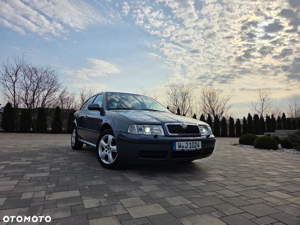 Skoda Octavia 1.8 T Elegance - 1
