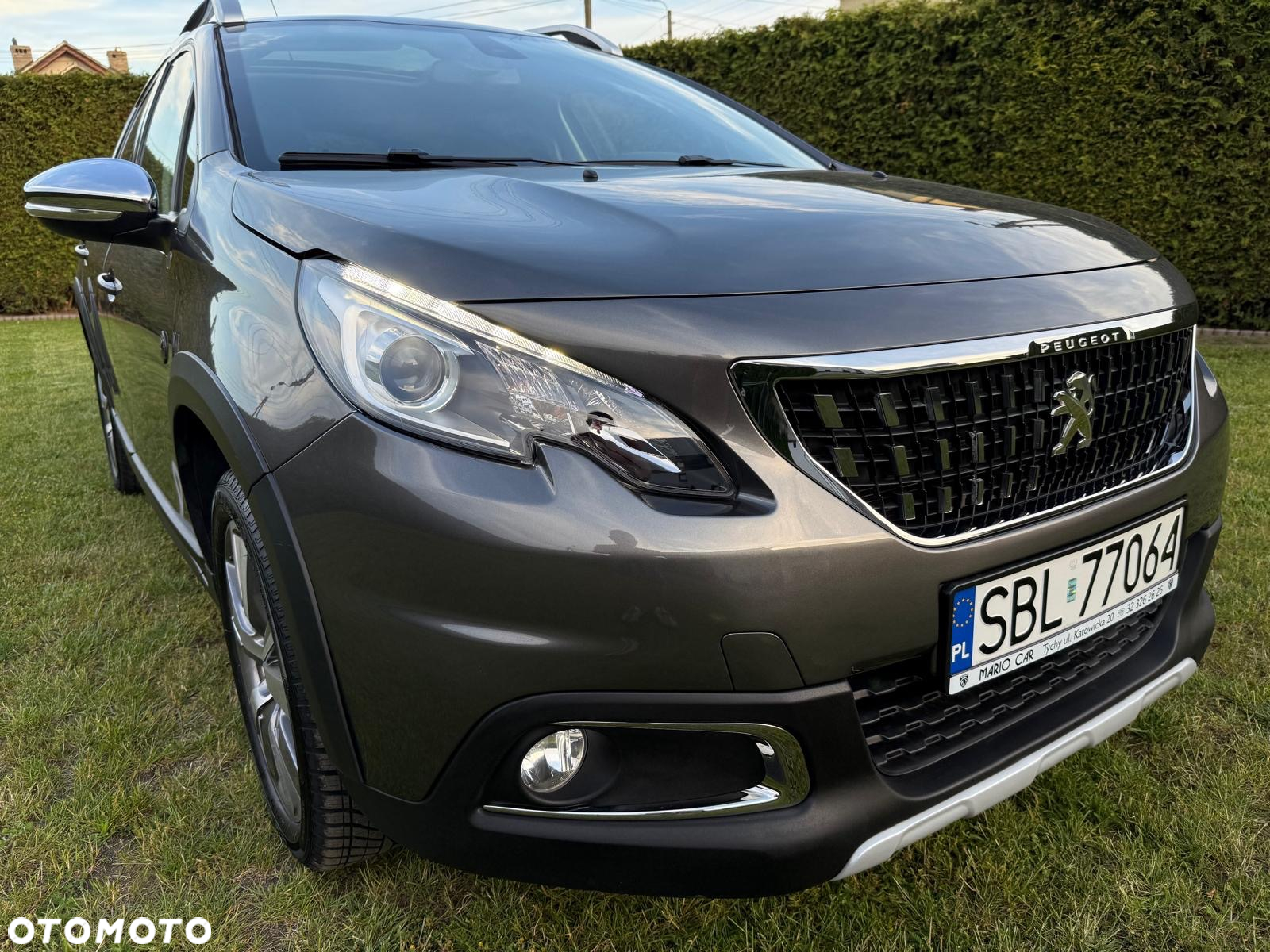 Peugeot 2008 1.2 Pure Tech GPF Allure S&S EAT6 - 9
