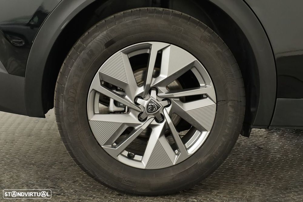 Peugeot 408 1.2 PureTech Allure EAT8 - 5