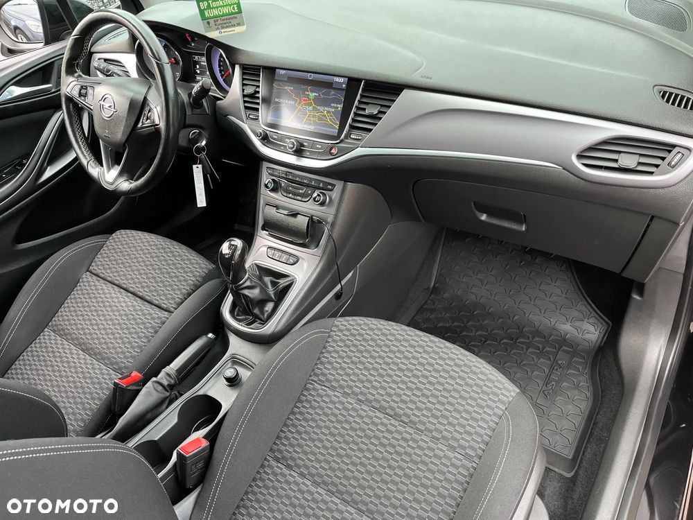 Opel Astra - 34