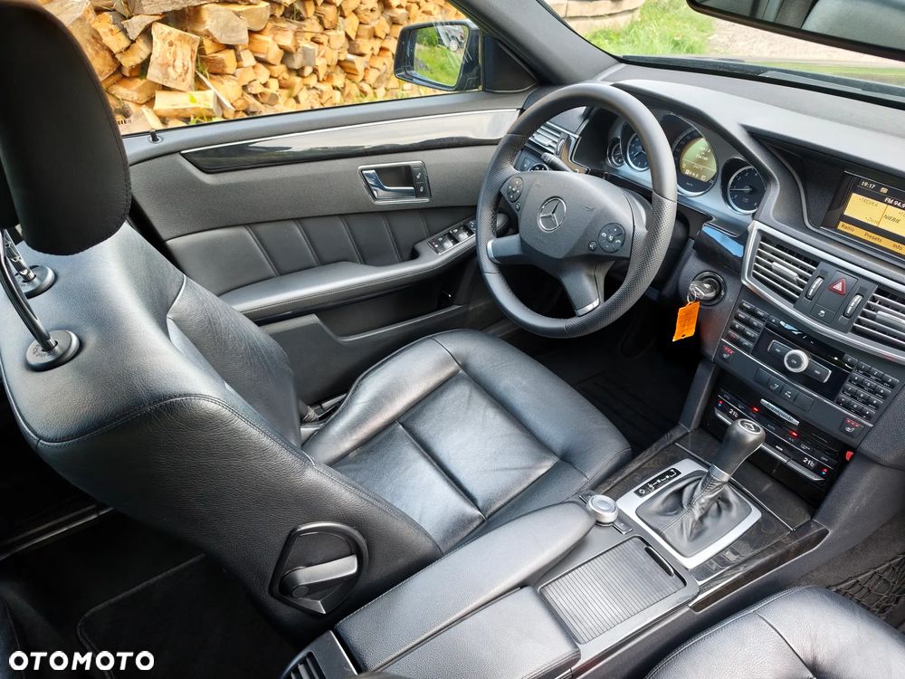 Mercedes-Benz Klasa E - 37