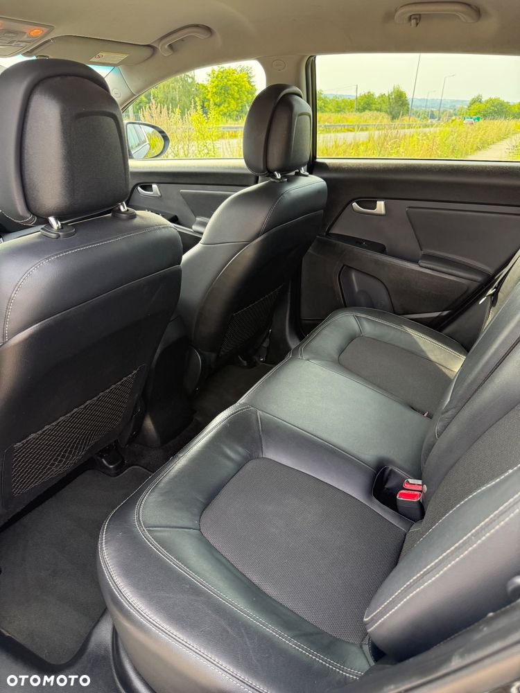 Kia Sportage 1.6 GDI L 2WD - 16
