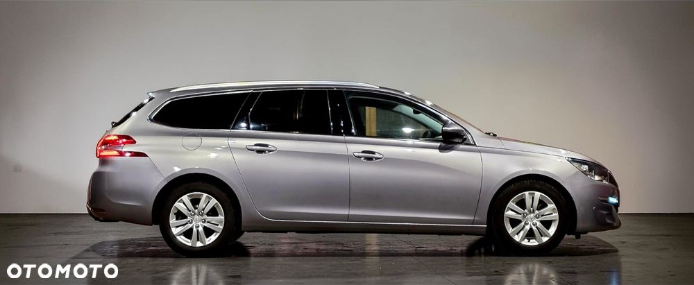 Peugeot 308 BlueHDi FAP 150 EAT6 Stop & Start Allure - 6