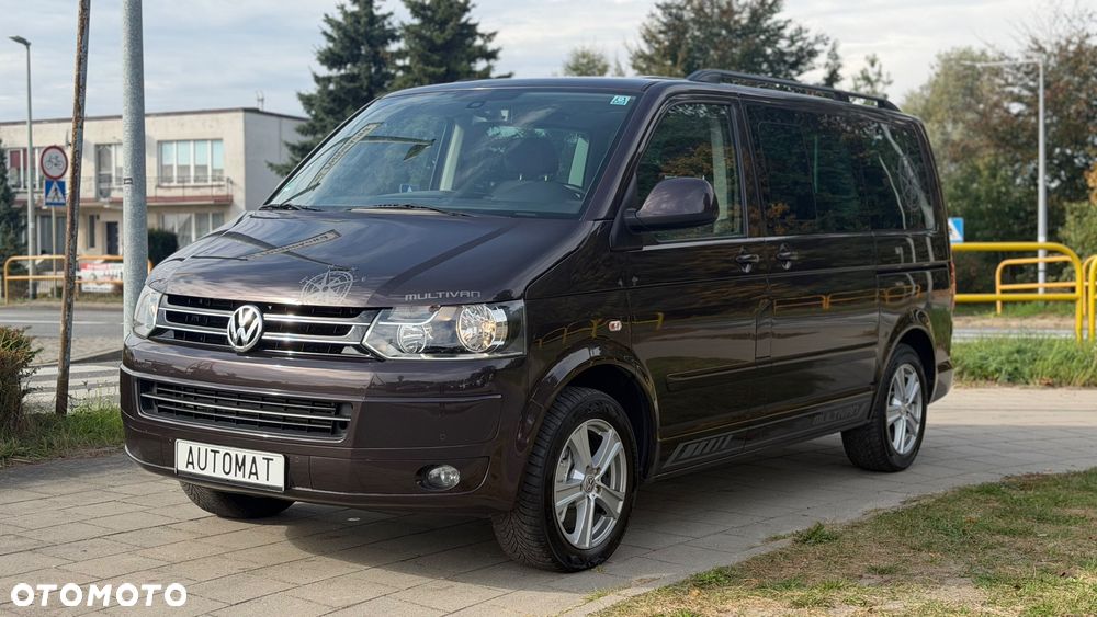 Volkswagen Multivan - 1