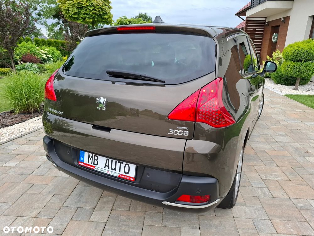 Peugeot 3008 HDi FAP 110 Premium - 16