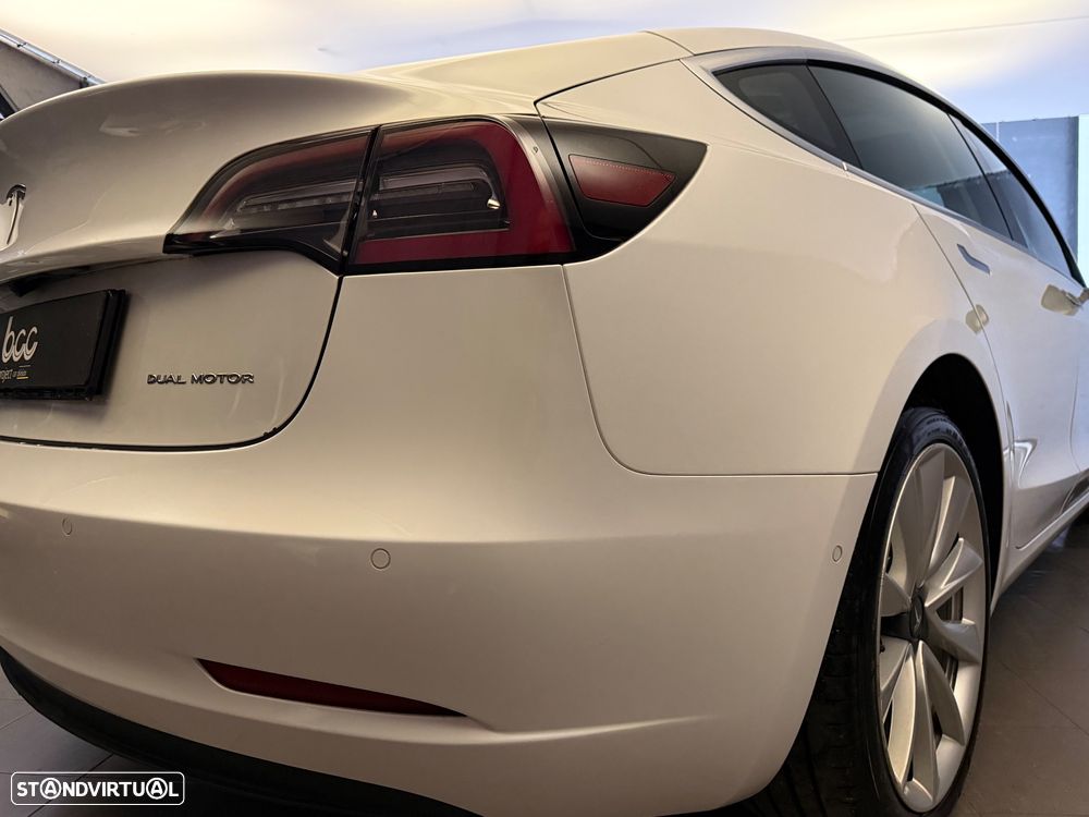 Tesla Model 3 Long-Range Dual Motor AWD - 15