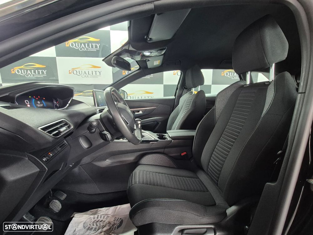 Peugeot 3008 PureTech 130 Stop & Start GPF Active Pack - 6