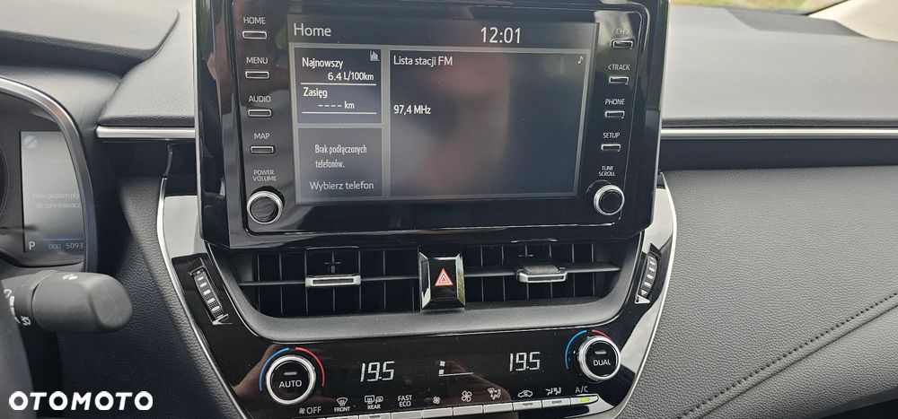 Toyota Corolla 1.5 Comfort MS - 16