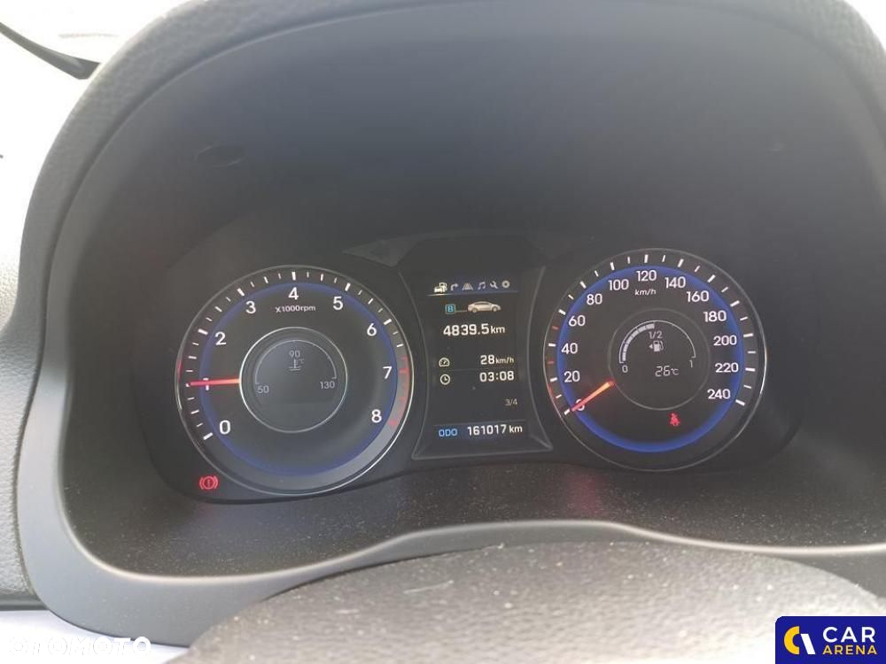 Hyundai i40 - 19