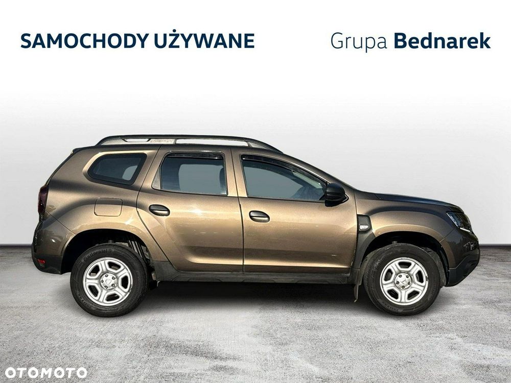 Dacia Duster 1.6 SCe Essential - 6