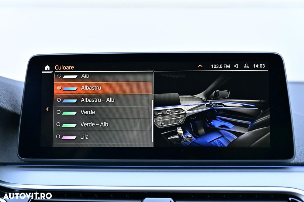 BMW Seria 5 520i Aut. Luxury Line - 37