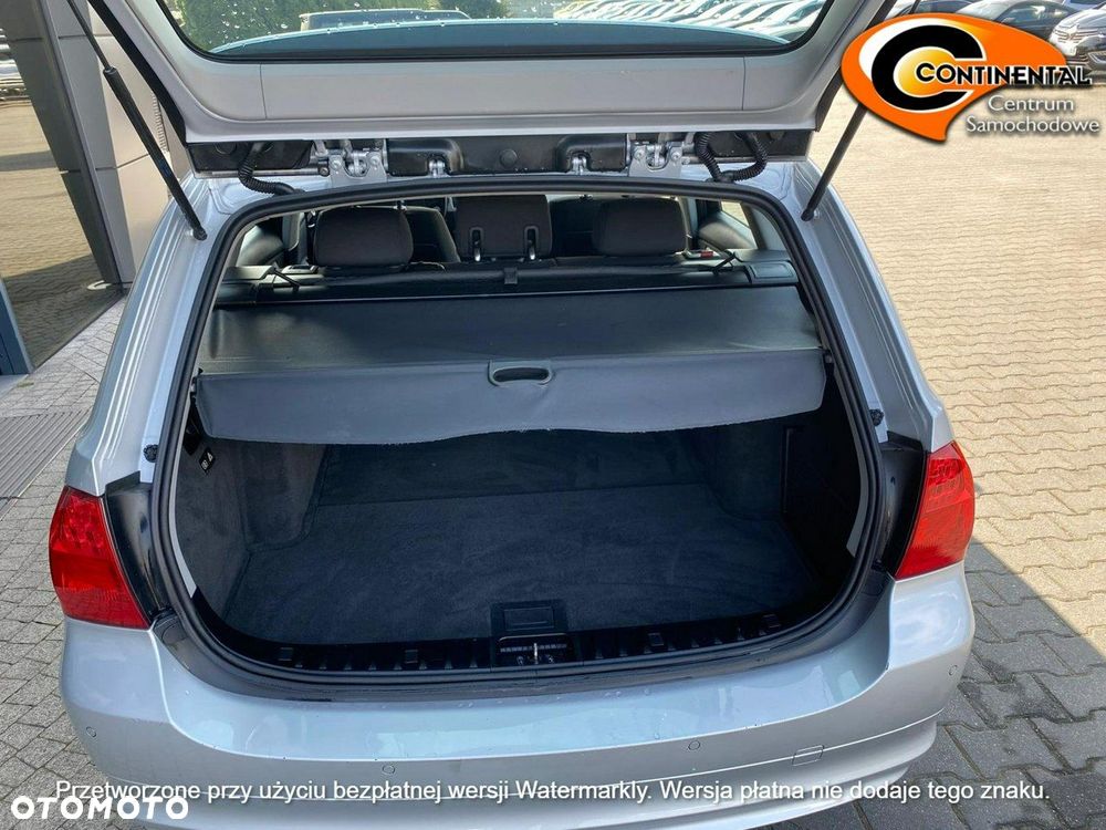 BMW Seria 3 - 15