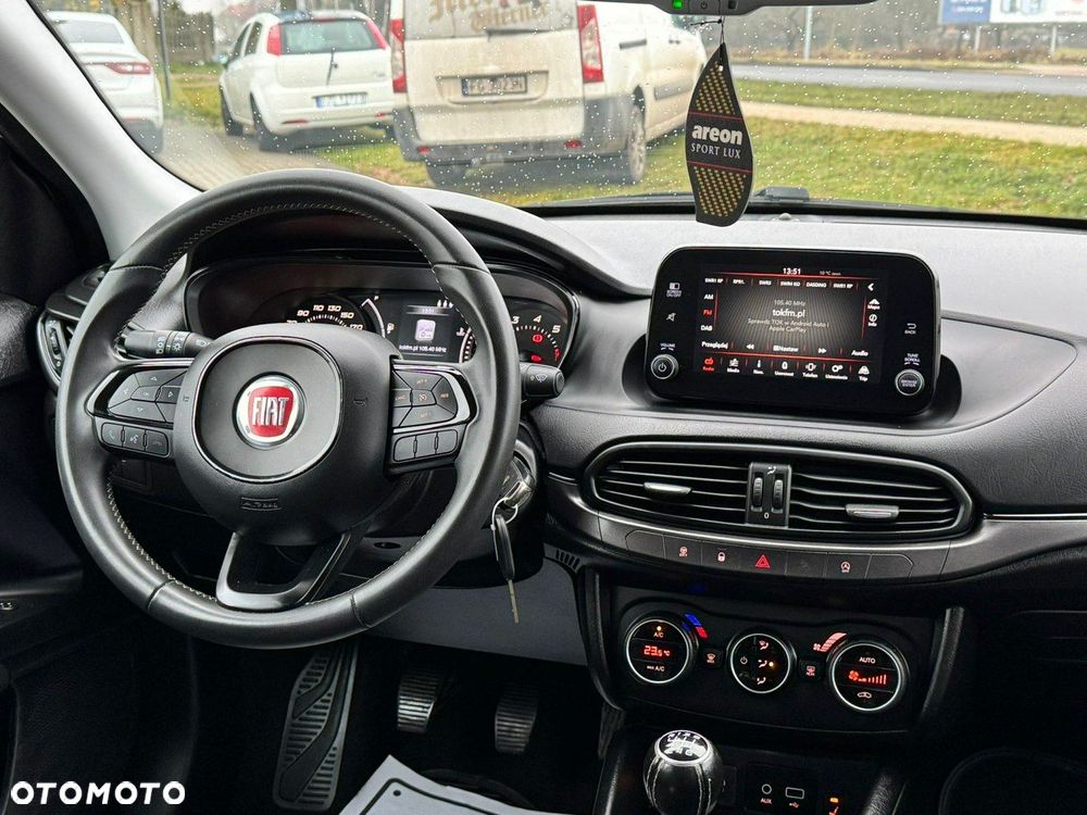 Fiat Tipo 1.4 T-Jet 16v S-Design - 23