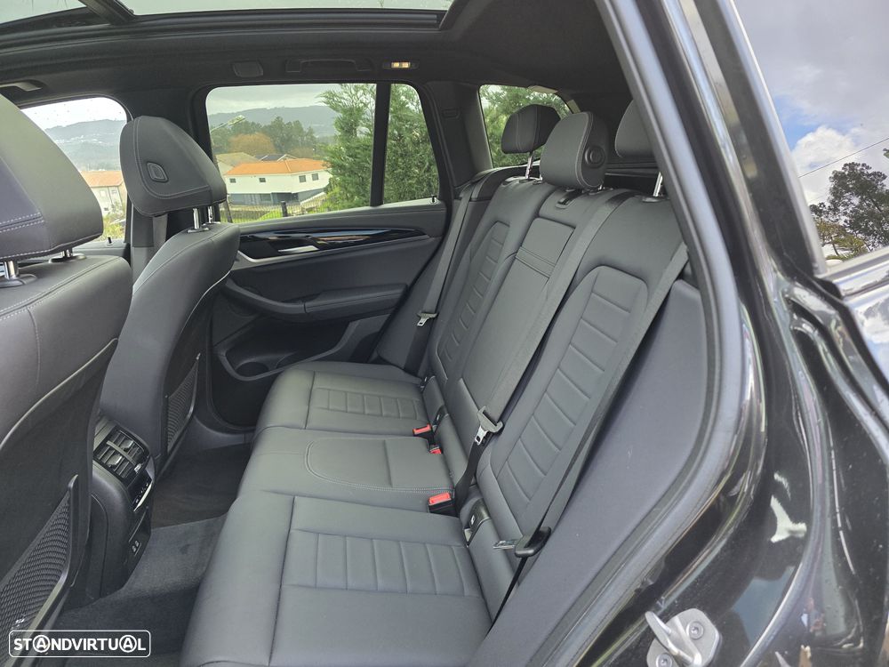 BMW iX3 Inspiring - 20