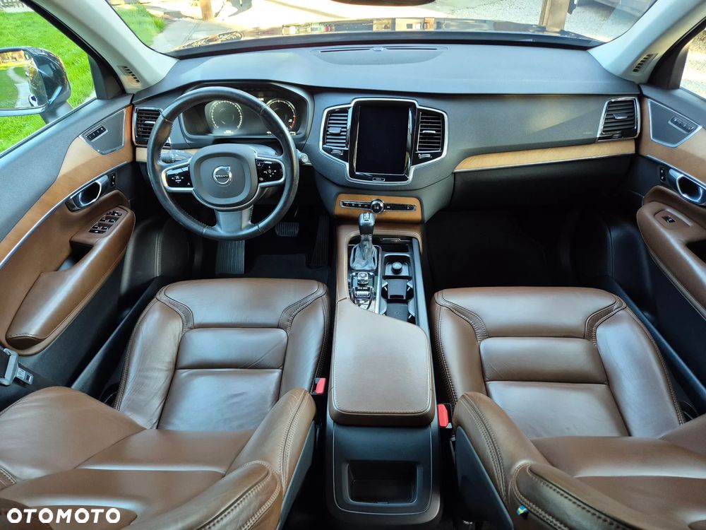 Volvo XC 90 D5 AWD Geartronic Inscription - 19