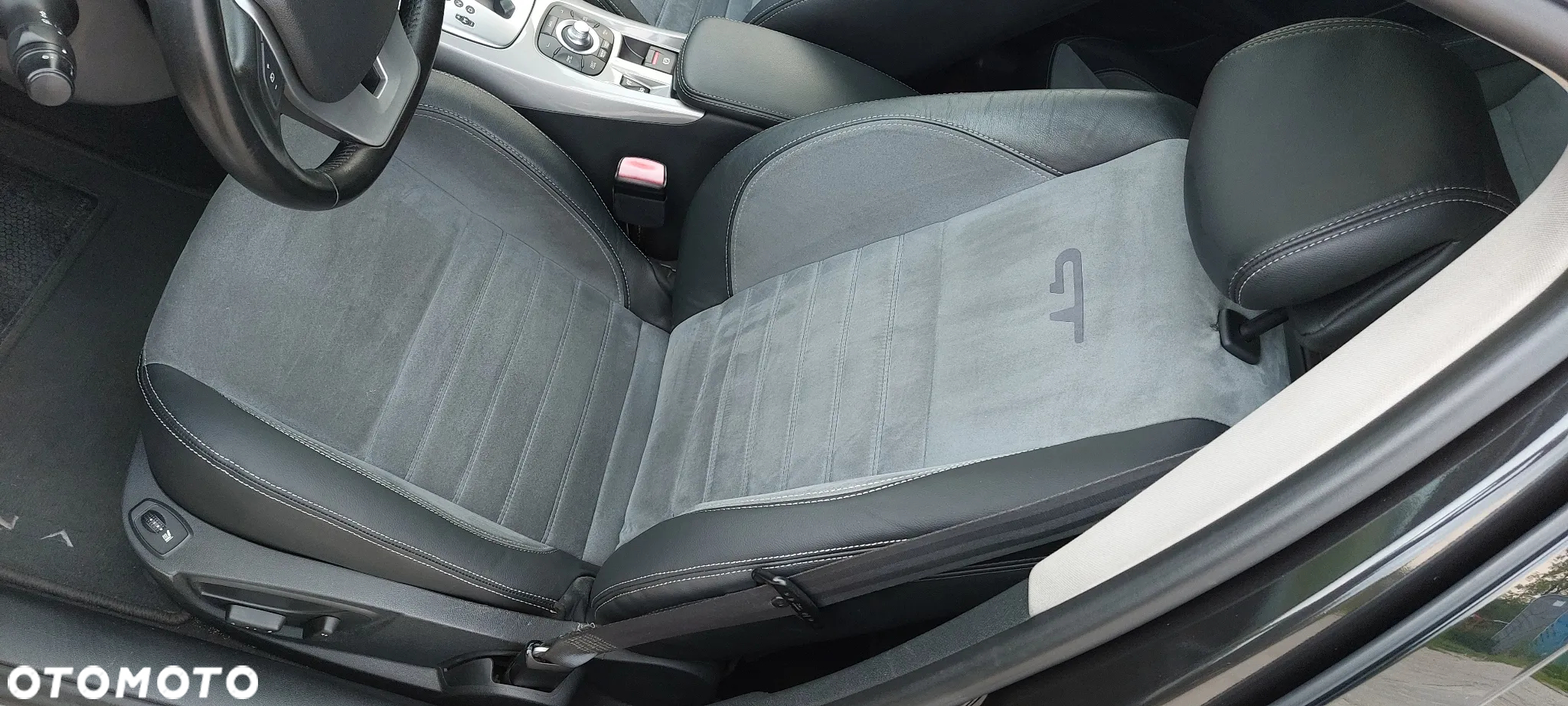 Renault Laguna Grandtour dCi 175 FAP GT - 16