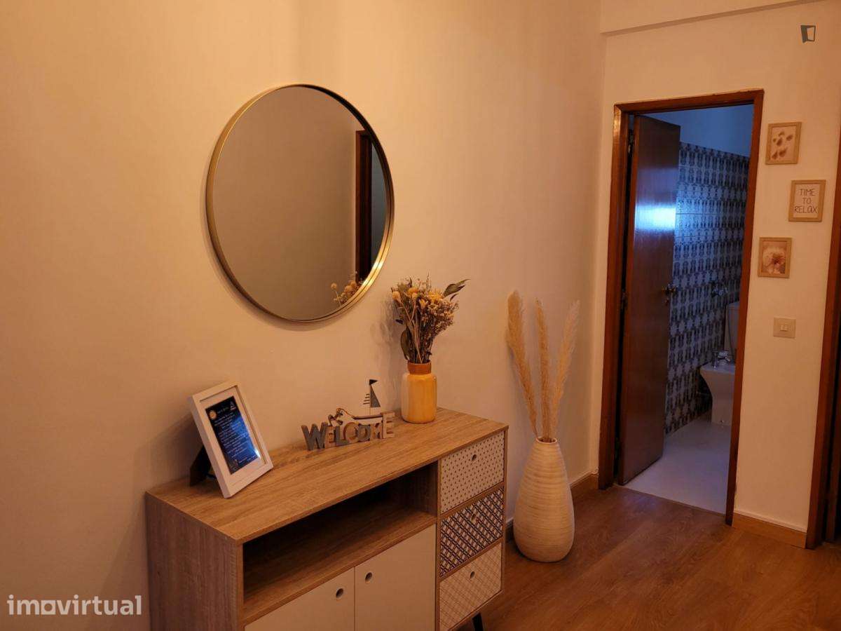 Apartamento com 1 quartos - localizado em Faro - Grande imagem: 5/5