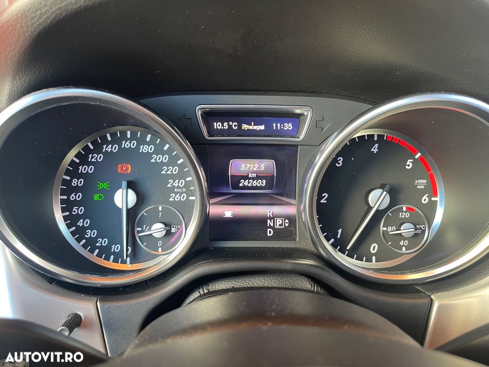 Mercedes-Benz ML 350 BlueTEC 4MATIC 7G-TRONIC - 9