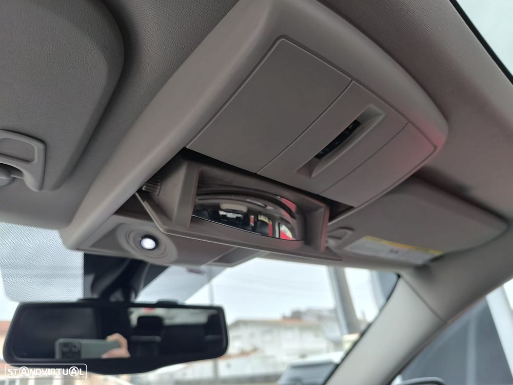 Fiat Freemont 2.0 M-Jet Urban - 60