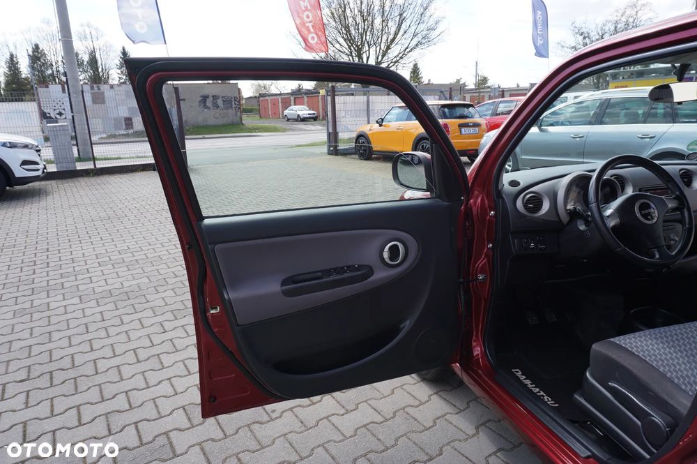 Daihatsu Trevis 1.0 Limited - 18