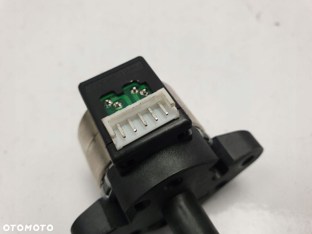 Mercedes A205 W205 SILNICZEK REGULACJI LAMPY - 5