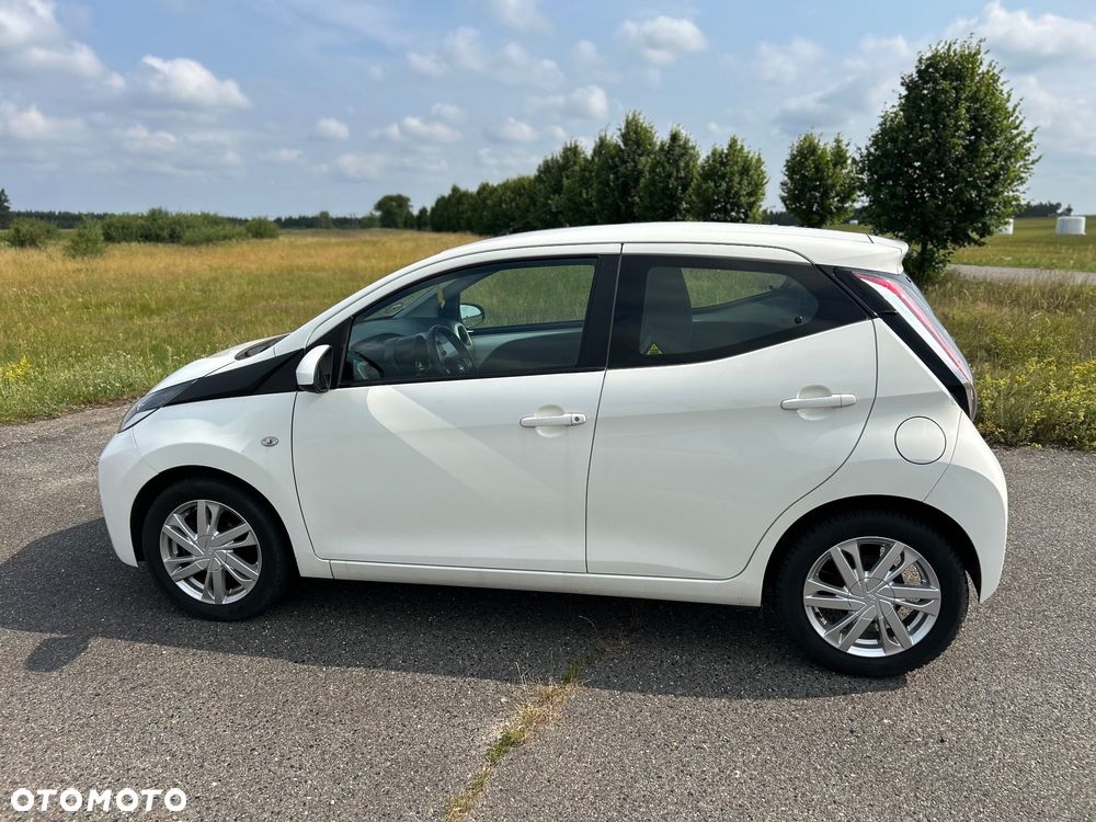 Toyota Aygo - 10