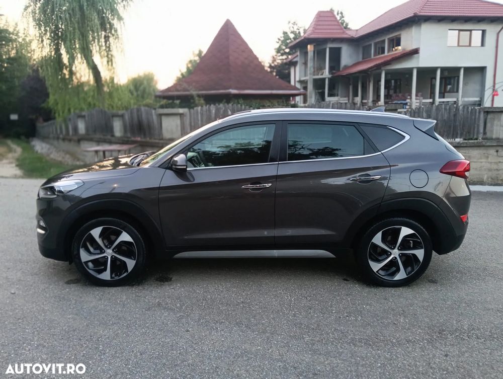 Hyundai Tucson blue 1.7 CRDi 2WD DCT Style - 37