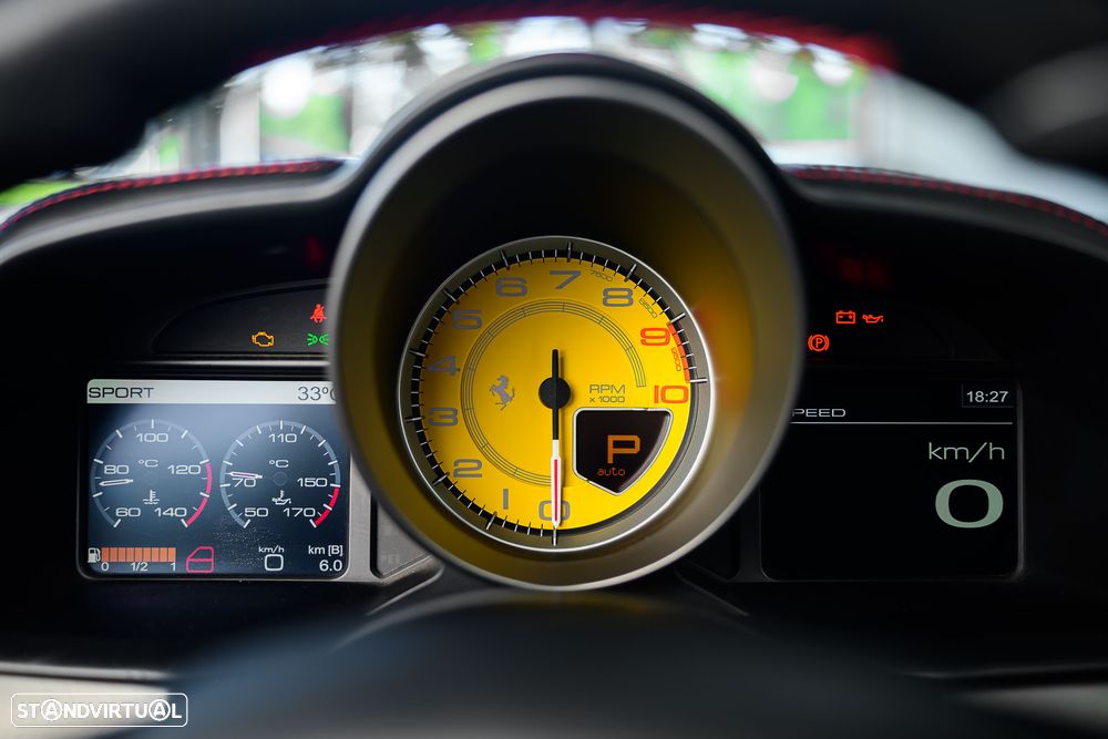 Ferrari 458 Italia Spider - 21
